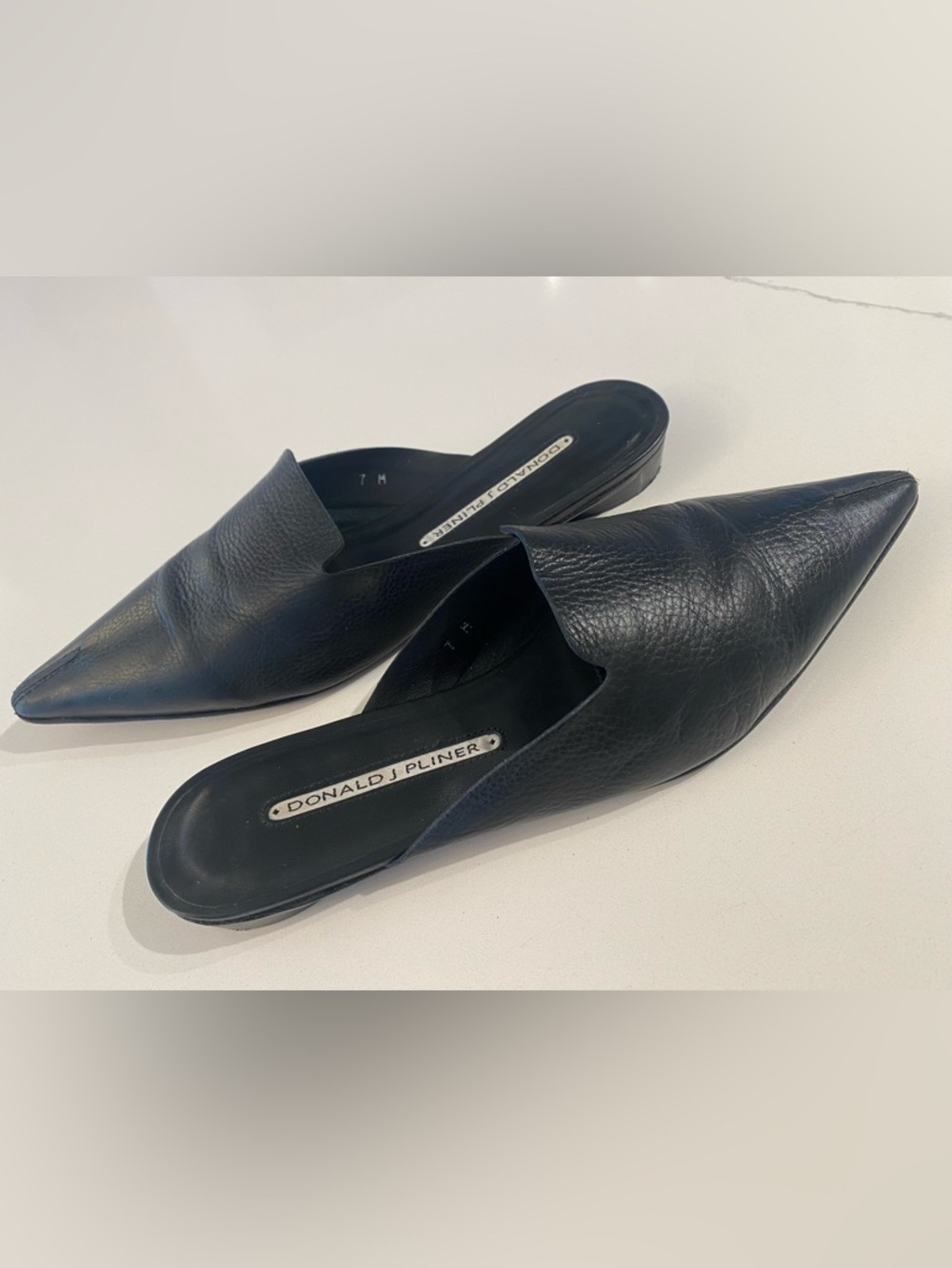 Donald J. Pliner pebbled leather flats - Picture 16 of 16